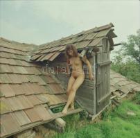 cca 1988 Aktfelvételek, Menesdorfer Lajos (1941-2005) budapesti fotóművész hagyatékából 9 db vintage...