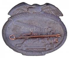 Osztrák-Magyar Monarchia 1917. "Aknavető - Minenwerfer 1917" Zn jelvény, "ARKANZAS&qu...