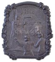 Osztrák-Magyar Monarchia 1918. Béke 1918 Zn sapkajelvény (35x39mm) T:1 hajlott tű / Austro-Hungarian Monarchy 1918. Frieden 1918 (Peace 1918) Zn cap badge (35x39mm) C:UNC bent needle