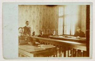 1911 Nyárádszereda, büntetőügy tárgyalása. Fotólap