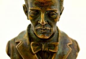 Puccini, fém mellszobor, kis kopásokkal, m: 11,5 cm