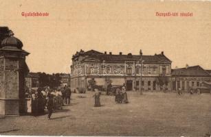 Gyulafehérvár, Karlsburg, Alba Iulia; Hunyadi tér, Fürst M. Dávid üzlete. W. L. 3162. / square, shops