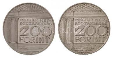 1977. 200Ft Ag "Magyar Nemzeti Múzeum / Sólyom" (2xklf) jelzett próbaveret tervezet pár, &...
