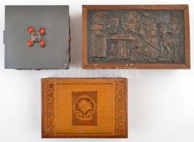 3 db doboz, kettő fa, egy iparművész által tervezett réz doboz, 10×10 cm, 14×10 cm, 18×11 cm