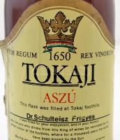 1980 3 puttonyos Tokaji Aszú bontatlan palack fehérbor Schulteisz Frigyes nevére palackozva
