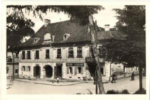 Marosvásárhely, Targu Mures; Gróf Teleki ház, Fülöp Sándor, Zsembera József, Bende Árpád üzlete / Casa Teleki, street view, shops (ragasztónyom / glue mark)