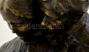 Szamovolszky Ödön (1878-1914): Az első vallomás. Bronz (üreges), jelzett, fa alapzaton (mozog), m:30...