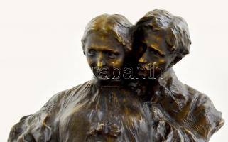 Szamovolszky Ödön (1878-1914): Az első vallomás. Bronz (üreges), jelzett, fa alapzaton (mozog), m:30...