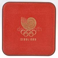 Dél-Korea 1987. 10.000W Ag "1988 Olimpia - Műugrás" eredeti dísztokban, tanúsítvánnyal T:B...