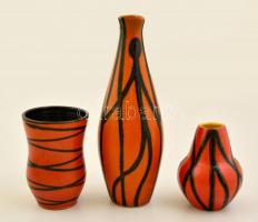 Csíkos Tófej mázas kerámia vázák, 3 db, egy kivételével jelzettek, kis kopásokkal, különböző méretben