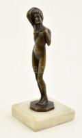 Női akt, kisméretű bronz szobor, alabástrom talapzaton, m: 18,5 cm
