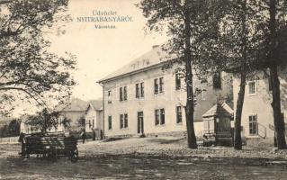 1916 Nyitrabánya, Handlová, Krickerhau; Városháza, utcakép faszállító lovas szekérrel / town hall, street view with timber transporting horse cart