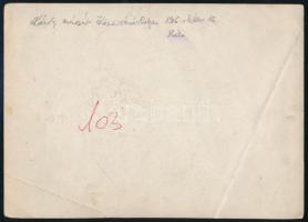 1916 IV. Károly Kézdivásárhelyen, fotó, hátulján feliratozva, sarkán töréssel, 18×12,5 cm