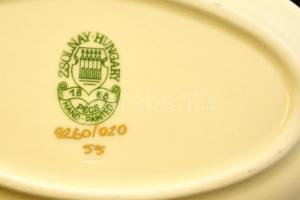 Zsolnay porcelán kézzel festett tálka, díszdobozban. Jelzett, hibátlan. 12 cm