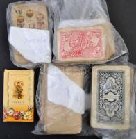 5 db-os kártya tétel (régi Piatnik römi és magyar kártya, tarokk kártya, modern Fekete Péter), vegye...