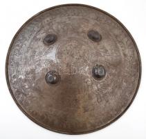 Replika fém pajzs és csatabárd