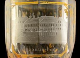 Antik talpas emlékpohár, kézzel festett aranyozás, gravírozott Johannesbad látképpel, kopott, nagyon...