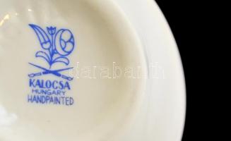 Kalocsai bonbonier, kézzel festett, jelzett, apró kopásokkal, d: 7 cm