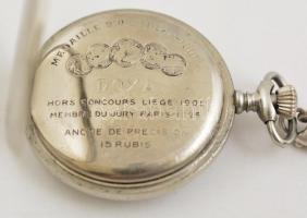 Doxa zsebóra, ezüst lánccal, hibátlan számlappal, működő szerkezettel, d: 5 cm