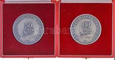 9db-os vegyes plakett tétel, közte "Csepelért", "Közalkalmazottak Szakszervezete / 50...