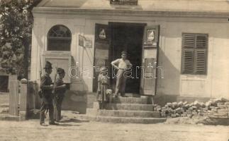 1935 Somogyhárságy, Hangya fogyasztási és értékesítő szövetkezet, kakastollas csendőrök / cooperative shop with gendarme. photo (fl)