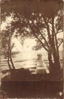 20 db régi fotó képeslap főleg az 1910-as évek elejéről hagyatékból, Balatoni fürdőzések, fürdőzők, ...