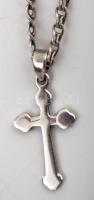 Ezüst(Ag) nyaklánc, kereszt medállal, h: 57 cm, medál: 2,5x1,5 cm, nettó: 12 g