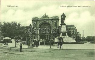 Budapest VII. Keleti pályaudvar, Baross szobor, villamos