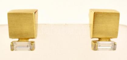 Arany(Au) 8K ékszerszett, nyaklánccal, fülbevalóval, bruttó: 8,5 g