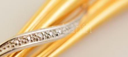 Arany(Au) 8K bross, apró kövekkel, jelzett, h: 5,5 cm, bruttó. 2,7 g