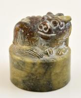 Kínai pecsétnyomó. Fő kutyát ábrázoló faragott jade kő / Chinese seal maker Pho dog, carved jade. 4,6 cm
