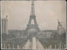 1937 A Párizsi Világkiállítás a szovjet pavilonnal nagyobb méretű fotó / 1937 Paris, Expo photo 24x18 cm
