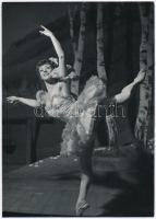 Várkonyi László: Mák Magda, balerina. pecséttel jelzett vintage fotó. 13x18 cm