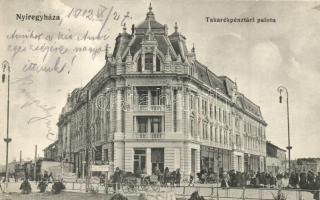1912 Nyíregyháza, Takarékpénztár palota, piaci árusok, Lieber Mario üzlete, épület felújítási munkálatok. Szántó Ernő kiadása