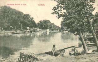 Siófok, Halászati kikötő, halász csónak és gőzhajók. Balatoni áruház kiadása (EB)