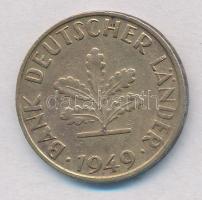 NSZK 1949G 10pf sárgaréz-acél T:2
FRG 19149G 10 Pfennig Brass-Steel C:XF
Krause KM#103