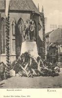 Kassa, Kosice; megkoszorúzott Honvéd szobor / wreathed military heroes monument