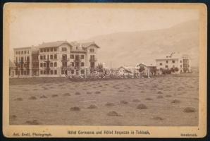 1895 Toblach, Dél-Tirol, Hotel Germania és Hotel Ampezzo, keményhátú fotó Anton Gratl műterméből, 11×16 cm / Toblach, South Tyrol, Hotel Germania and Hotel Ampezzo, vintage photo, Anton Gratl