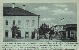 1903 Szamosújvár, Gherla; utcakép, Papnövelde, este. Todorán Endre kiadása. Rovásírással írt lap / street view with seminary at night. Written in Old Hungarian script