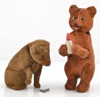XX. sz. közepe: Felhúzható, mechanikus mackó játékok. 2 db, egy felhúzókulccsal / Vintage, mechanic, moving teddy-bear toys. Two pieces with one winding key. 17 cm, 23 cm