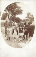 1918 Gárdony, Családi csoportkép, gyerekek. photo (fa)