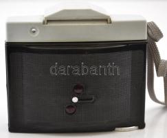 Corina 2 fényképezőgép, 6x6 és 4.5x6 cm formátumú felvételekhez, vakuizzó nélkül, műanyag tokkal