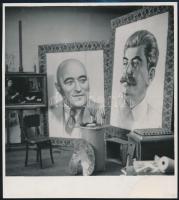 Sztálin és Rákosi Mátyás propaganda festményei az alkotó műtermében, fotó, 14,5x13 cm