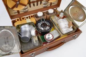 Retró Brexton piknik készlet, hiánytalan, néhány modern kiegészítővel, eredeti táskájában, 47x33x13 ...