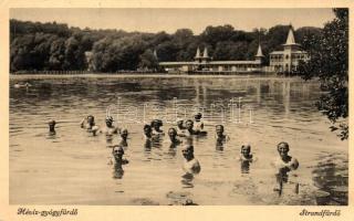 40 db régi magyar és történelmi magyar városképes lap, közte pár fotó / 40 pre-1945 Hungarian and Hi...