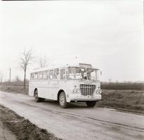 1971 Agárdi Állami Gazdaság autóbusza, szabadon felhasználható vintage negatív, 6x6 cm