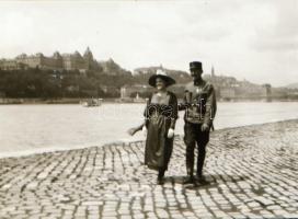 Katonai felvételek különféle korokból, 10 db szabadon felhasználható vintage negatív és/vagy diapozi...