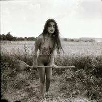 cca 1978 Boszi kiképzés, szolidan erotikus felvételek, 3 db vintage negatív, 6x6 cm