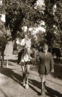 cca 1949 Honvéd hét a Margit-szigeten (fegyverek, lovas bemutató, céllövészet, katonai dzsip), 20 db...