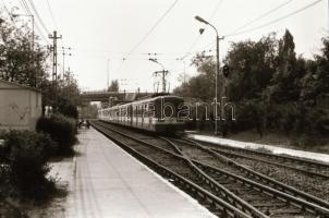 cca 1992 HÉV vonal Vágóhíd és Ráckeve között, szerelvények, műszaki berendezések, 37 db szabadon fel...